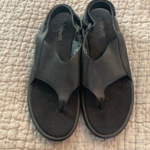 Teva Slip on Split Toe Sandals Size 10